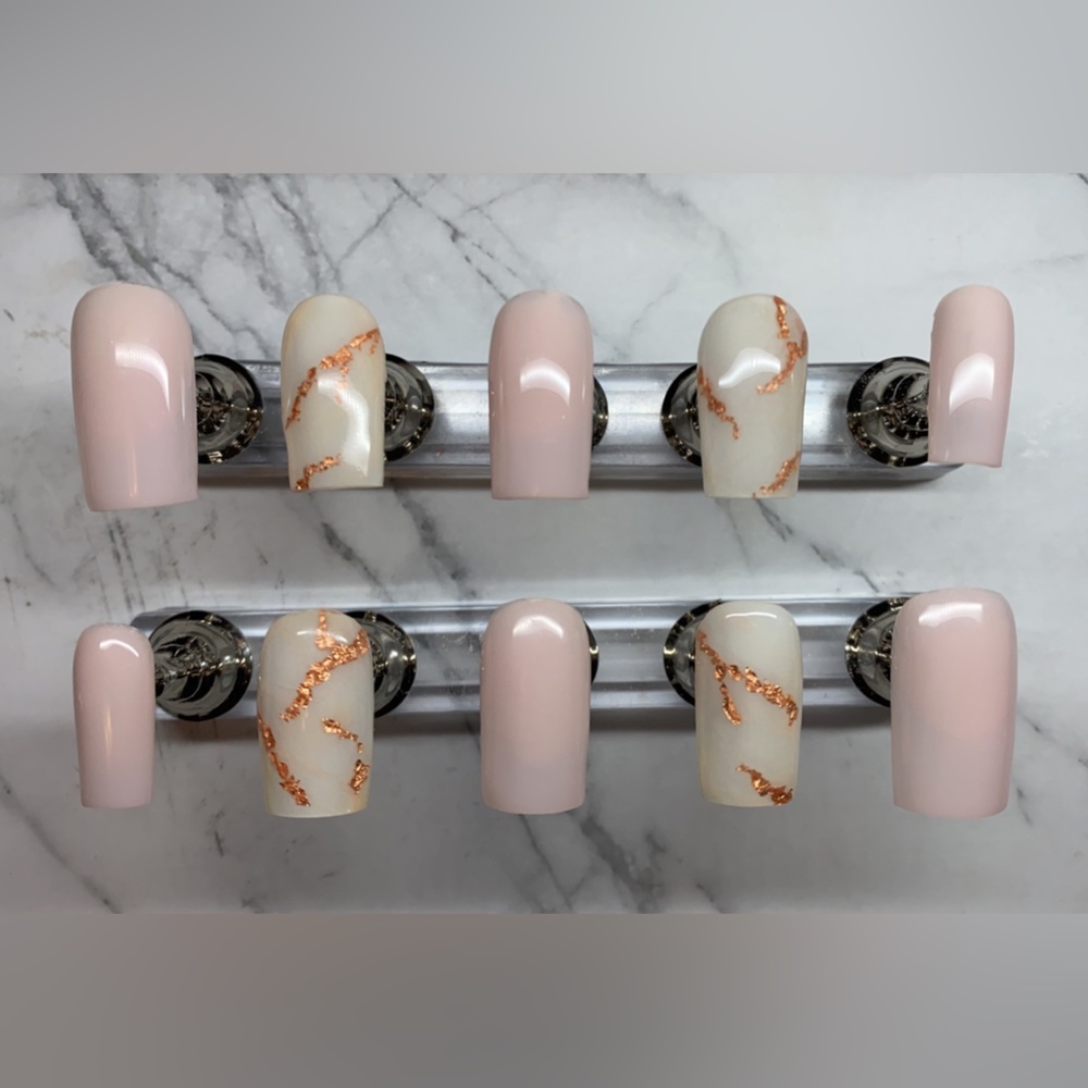 Custom Press On Nails!